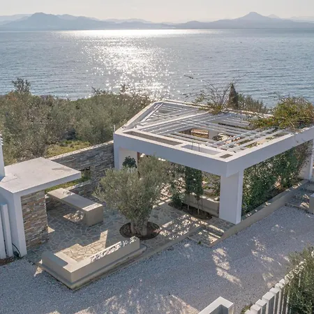 Elia Cove Luxury Villa II Loutraki  Exterior photo