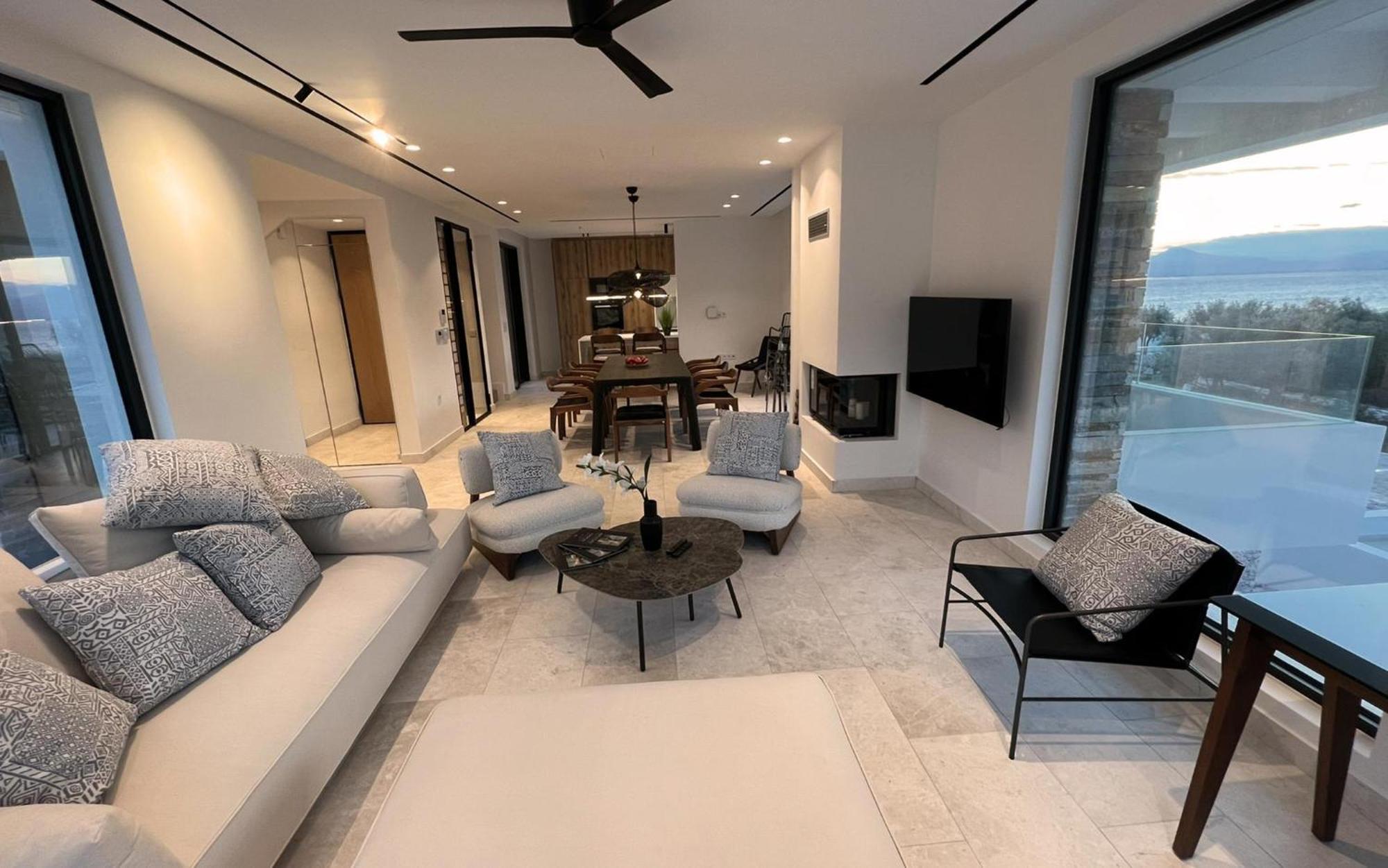 Elia Cove Luxury Ii Villa