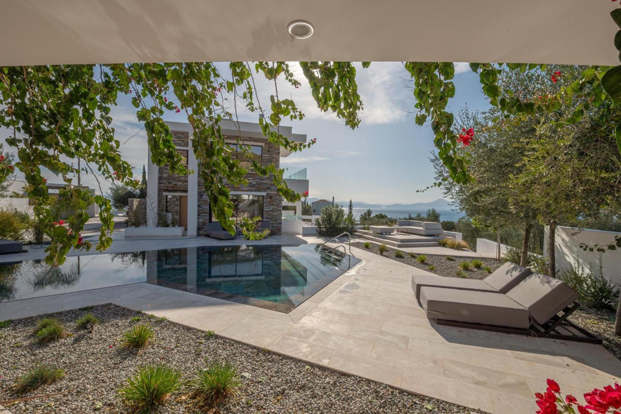 Villa Elia Cove Luxury Ii *