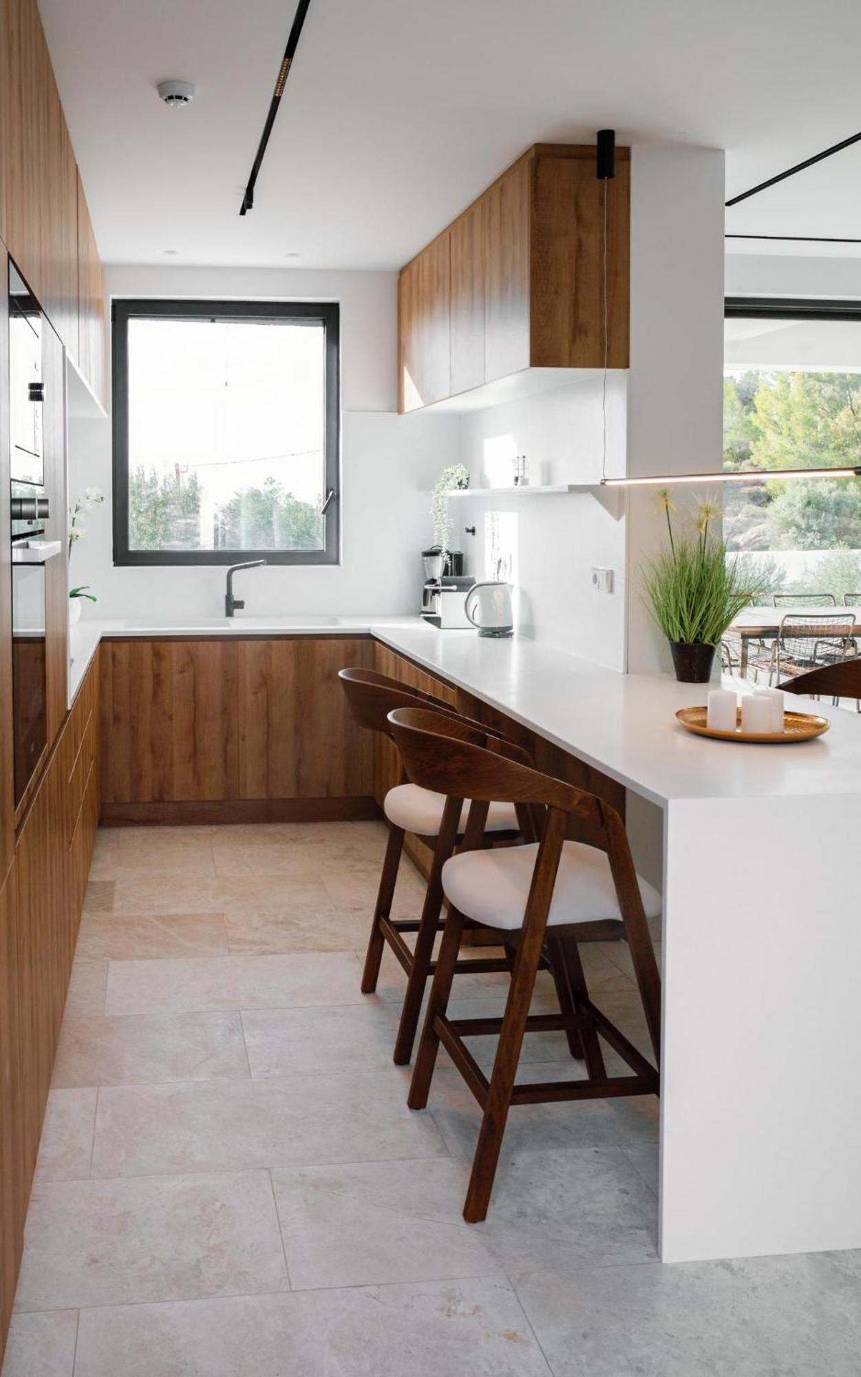 Elia Cove Luxury Ii *