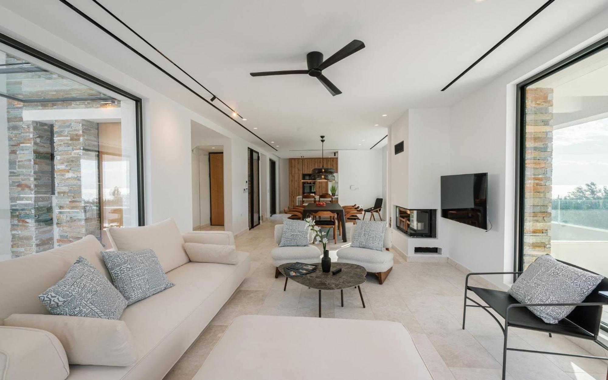 Villa Elia Cove Luxury Ii